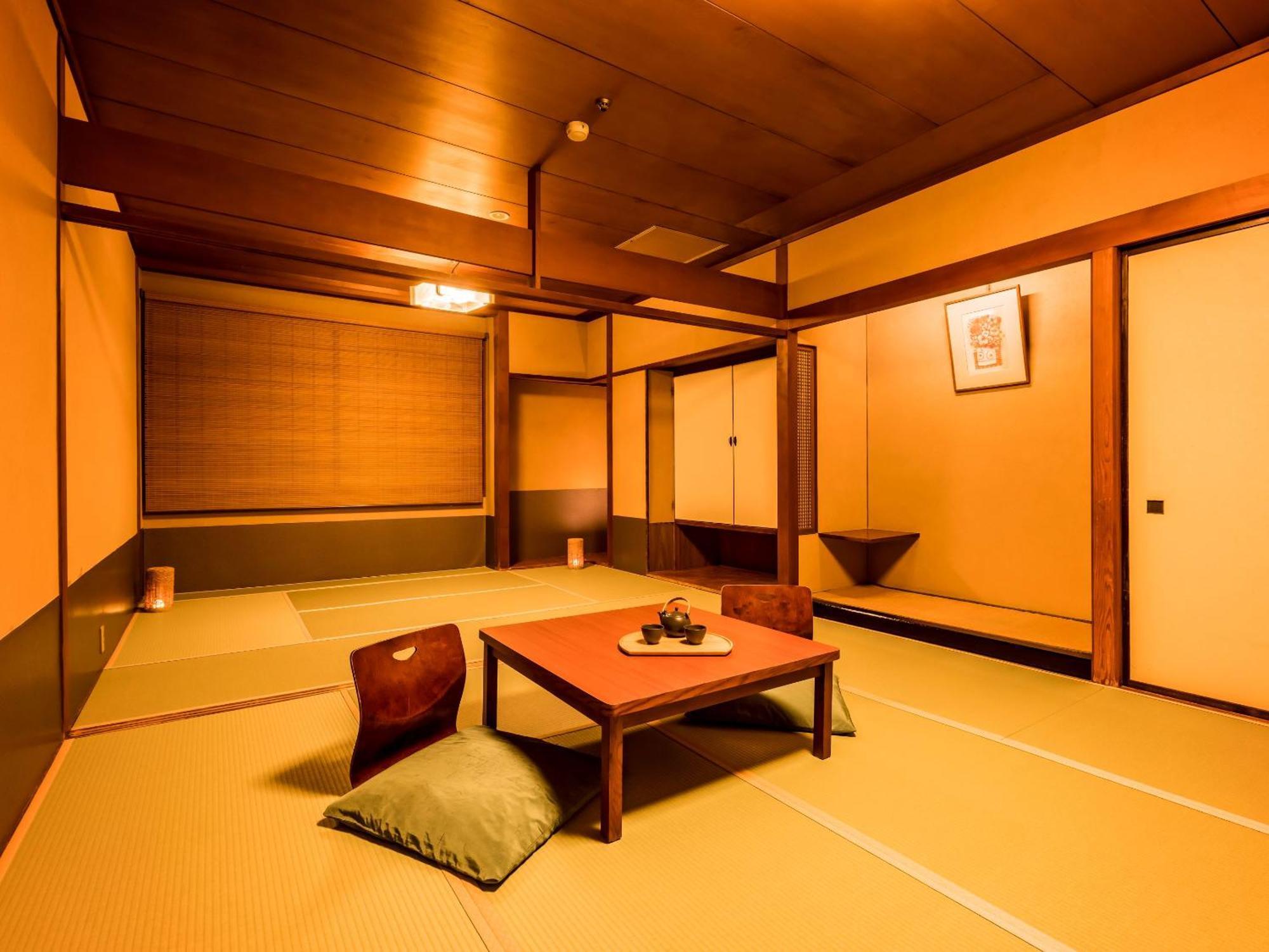 Ooedo Onsen Monogatari Yamashiro Saichoraku 호텔 카가 객실 사진