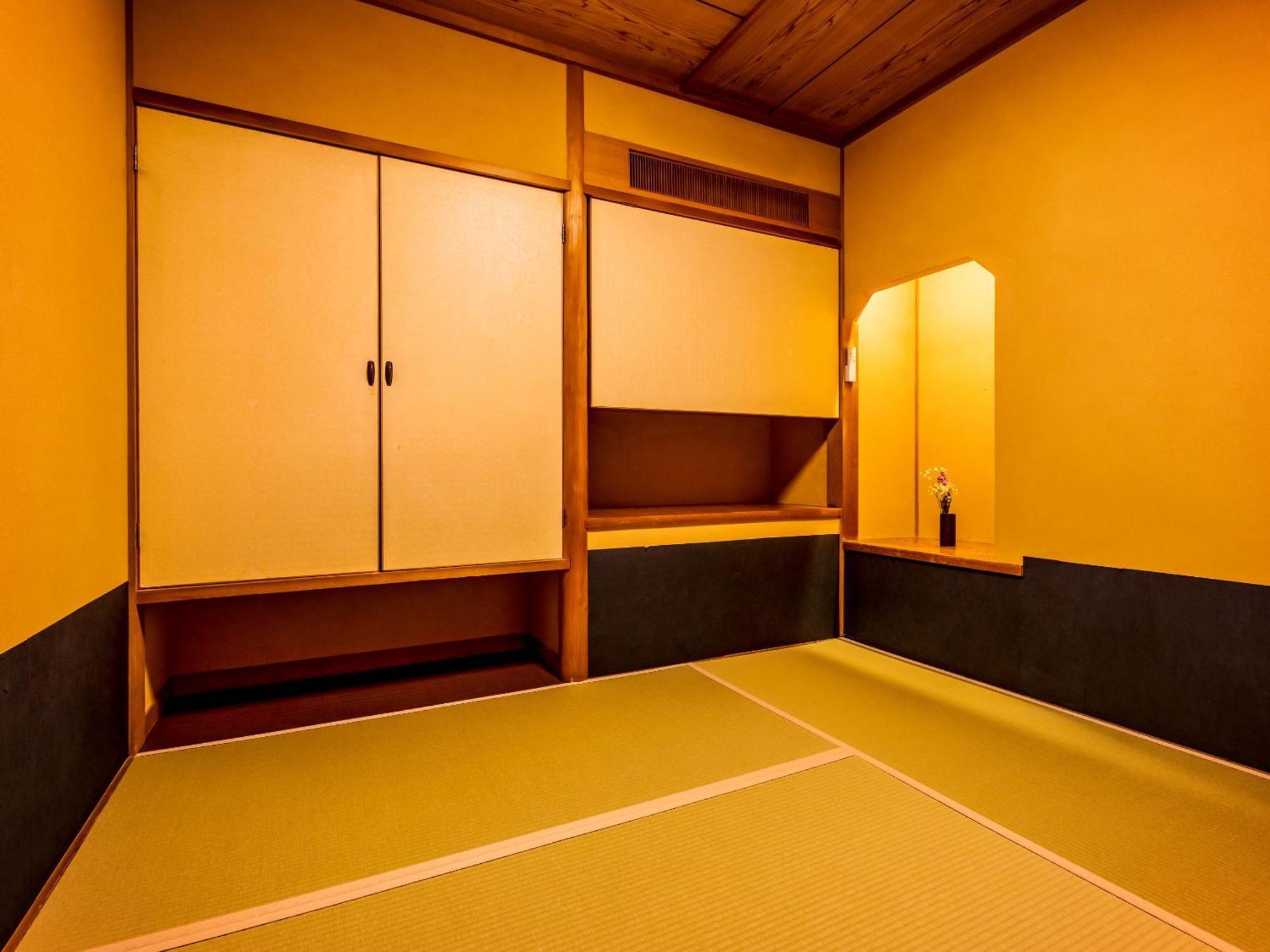 Ooedo Onsen Monogatari Yamashiro Saichoraku 호텔 카가 객실 사진
