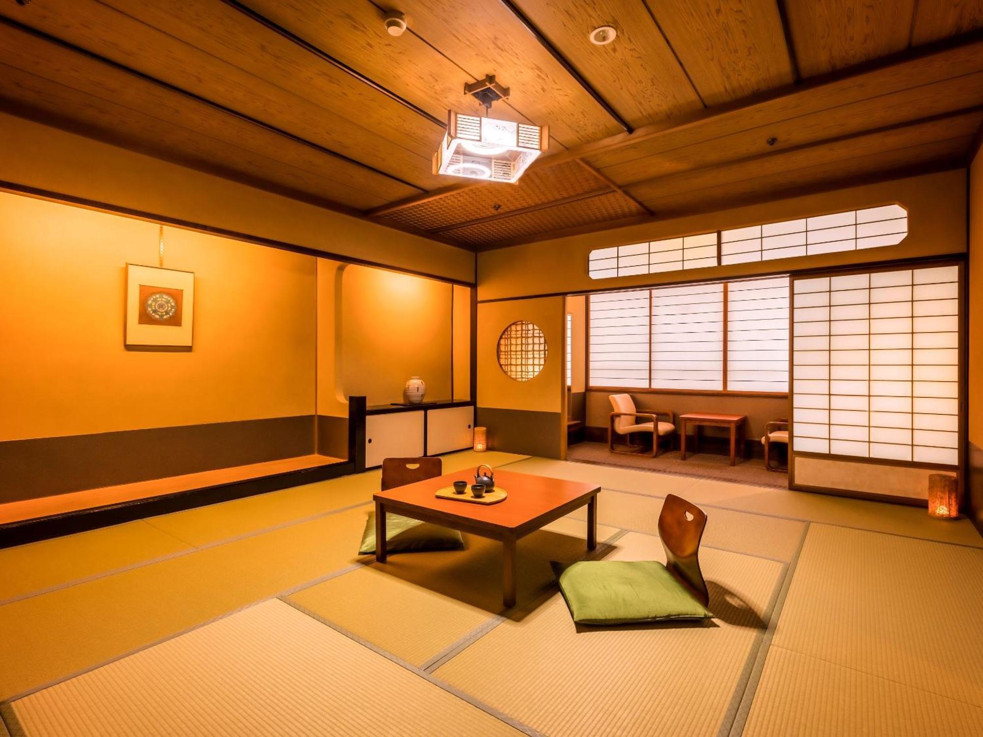 Ooedo Onsen Monogatari Yamashiro Saichoraku 호텔 카가 객실 사진